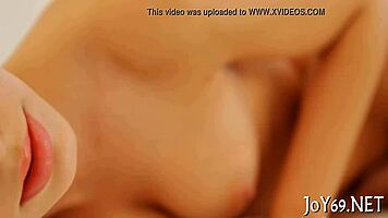 oh god teen babe i'm fingering my wet pussy so good