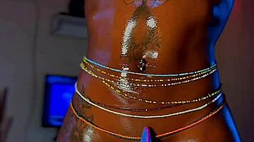 daddy you're making me squirt all over just like that CUM FOR ME SOON