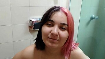 pregnant young beauty loves exposing her fetish belly homemade