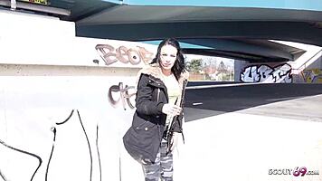 Bold Berlin Scout Pounds Young Marie Hard for Street Cash