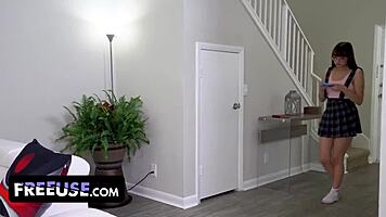 Honey Hayes overwhelmed by surging lust in steamy bathroom surprise