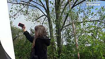 Behind Scenes Lili Charmelle Cowgirl Fucks Outdoors Deepthroat Doggystyle Couple