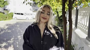 Blonde Flashes Tits Pussy on First Street Date Then Rides Creampie