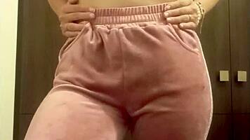 Italian teen sends wet pussy fingering orgasm video by mistake!