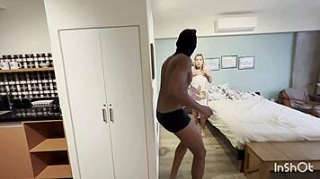 I fucked corninho's wife while he watched then came in her mouth!