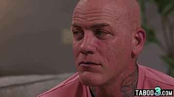 Khloe Kapri joins wild threesome interview!