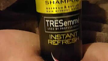 stretch my gaping pussy with this huge hairspray can slut!