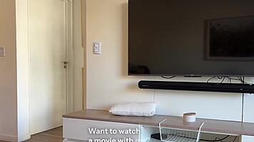 babe couldnt resist huge cock popping from tight shorts 🍆💦