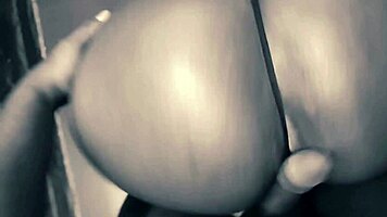 thick bitch shakes that huge ass begging for my doggystyle pound