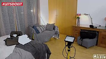 sexy photo shoot turns into wild creampie ride for vanessa decker