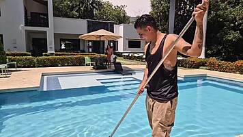 Alejandra palacios begs gardener for rough pussy pounding right here