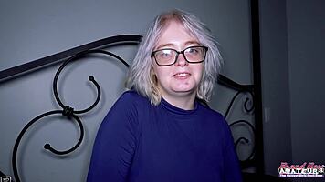 Busty Blonde Annie Archer Sloppy Deepthroat