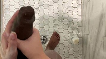 Hot TEEN Joins SHOWER For Intense HANDJOB And CUM
