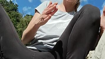 Sexy blonde valemer flashes horny strangers outdoors wildly!