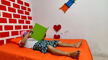 mom sees my hard cock and jumps on for a wild bedroom fuck 😈