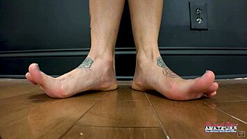 sabrina's wet shaved pussy takes pounding before facial cumshot load