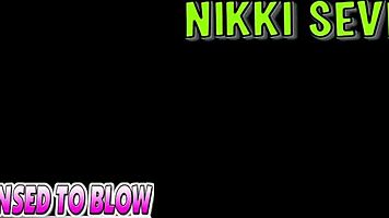 Nikki Seven Splits Wide on Massive Cock