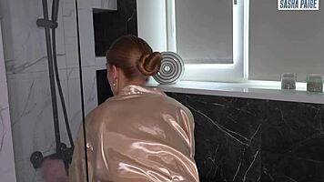 Muscular Stud with Monster Cock Ravages Skinny Babe in Bathroom