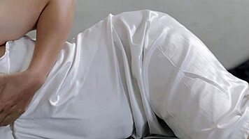 BOKep INDO Jilbab Tobrut Wears White Satin Dress Entot Creampie Inside