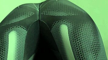 SEXY INDO SPIDERMAN COSPLAY TURNS INTO BOTTLE MASTURBATION ORGY