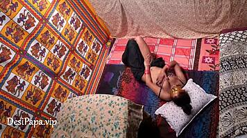 indian girl takes cash for rough hotel fuck with creampie 😏💸