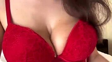 Milf shakes big milky tits teasing webcam slut style