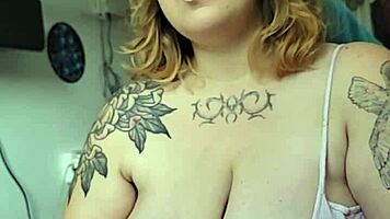 Chubby Latina milf smokes huge natural tits on face