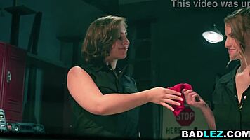 Curvy Big Ass Milf Rails Petite Big Boobs Lesbian with Strapon in Garage