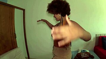 brazilian black beauty shares bath and photoshoot session