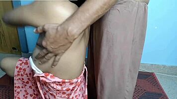 Indian Husband Pounds Wife's Tight Pussy in Homemade HD Fuck Video