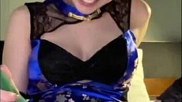 パート2 huge tits china cosplay babe lures hidden backroom fuck
