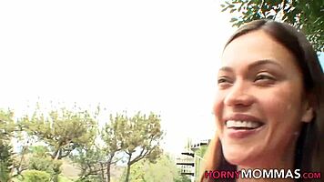 Lesbian teen fingerfucks skinny milf hard