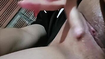 te gusta ver como me meto dedos en mi pussy latina? 🔥