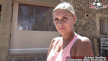 deutsche blonde touristin gefickt auf mallorca POOL PARTY