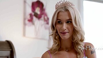 19yo blonde kylie le beau annie king emma rosie strapon threesome toy pounding