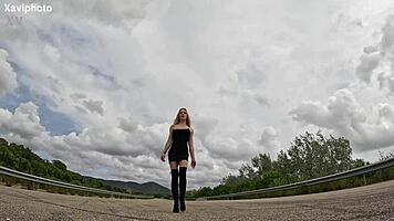 Angie Lynx wild motorbike fuck with pilot Xavi! 🏍️💦😈