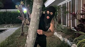 Old Cuckold Watches Muscular Thief Pound Young Wife Hard