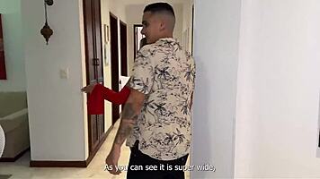 Whoa, Fucked Hesitant Client in Master Bedroom Till He Signed the Deal!