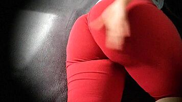 stepsis shakes huge ass doggystyle on phone ignoring boyfriend's call