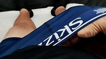 My girlfriend masturbates her tight smooth pussy making me cum hard