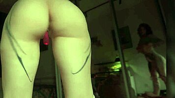 Aryan Queen’s Insatiable Pussy Pounded by Sex Machine