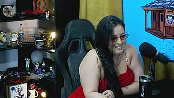 Ruan handcuffs pri melancia kissing her deeply fingering wet pussy