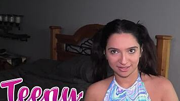Kiana's shaved pussy creampied after extra hours deal