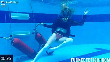 horny ashlee rose soaks wet pussy in slutty scuba dress underwater