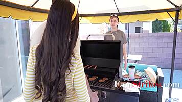 hey cute brunettes sneak pussy fuck now