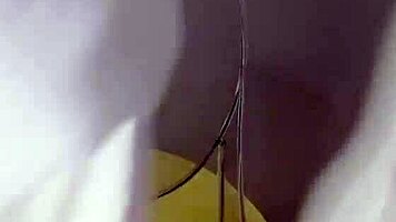 brunette solo play leaves her wet and satisfied