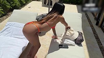 Sunbathing babe tempts watcher into outdoor pounding frenzy
