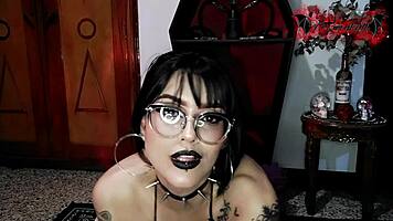 Extreme Deepthroat Goth Slut Teases Big Cock