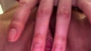 Little sis sneaks peek at bro's hot jerk session
