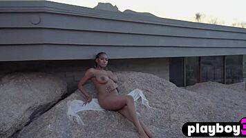Big Tits Ebony Model Nyla Exposes Curves Posing Wild Outdoors!